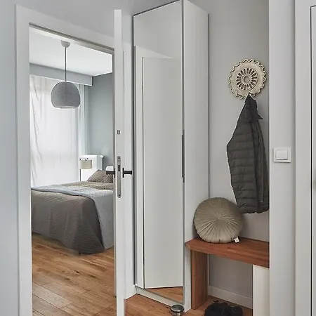 Apartament Zoliborz Arkadia By Renters Prestige Warsaw Exterior photo